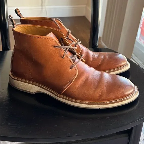COLE HAAN Morris Leather Chukka Men's Brown Leather lace up Chukka Boots size 9